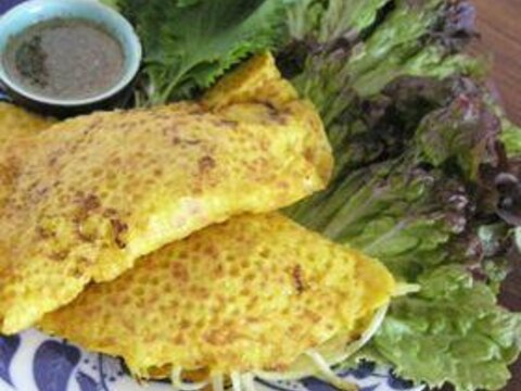 ベトナム料理バインセオ　Banh Xeo